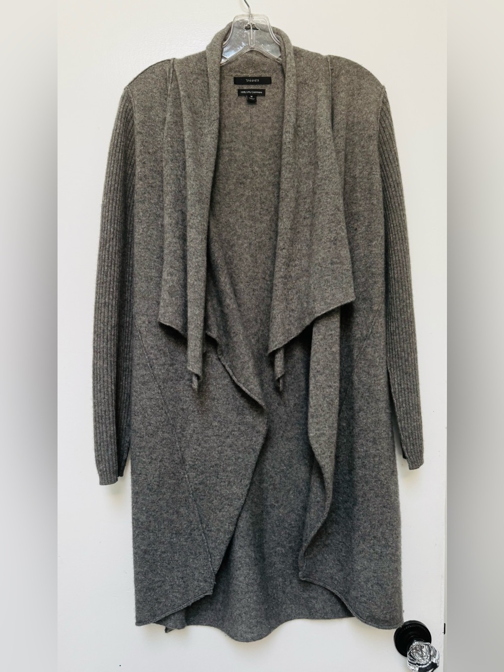 TAHARI Charcoal Gray Cashmere Open-Front Draped Cardigan
Sz M